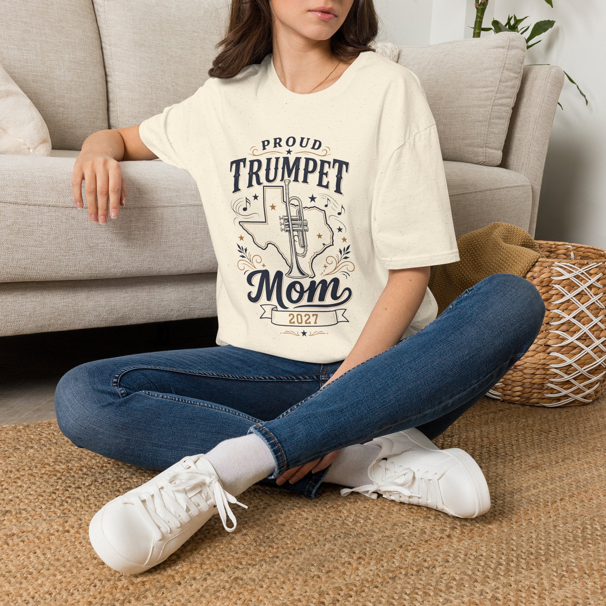 Proud Trumpet TX Mom 2027 T-shirt